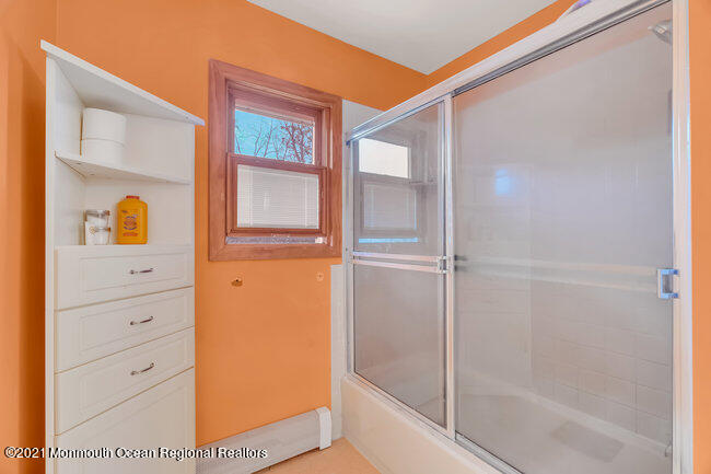 505 South Cooks Bridge Road Jackson, NJ 08527 - Photo 22 of 30 a bathroom with a shower