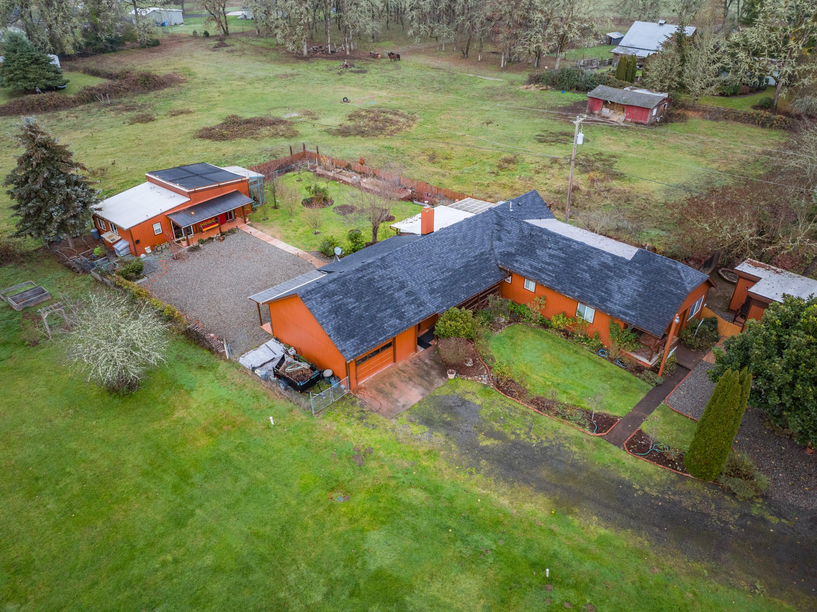 909 Curry Road Roseburg, OR 97471 - Photo 6 of 50 Export--13