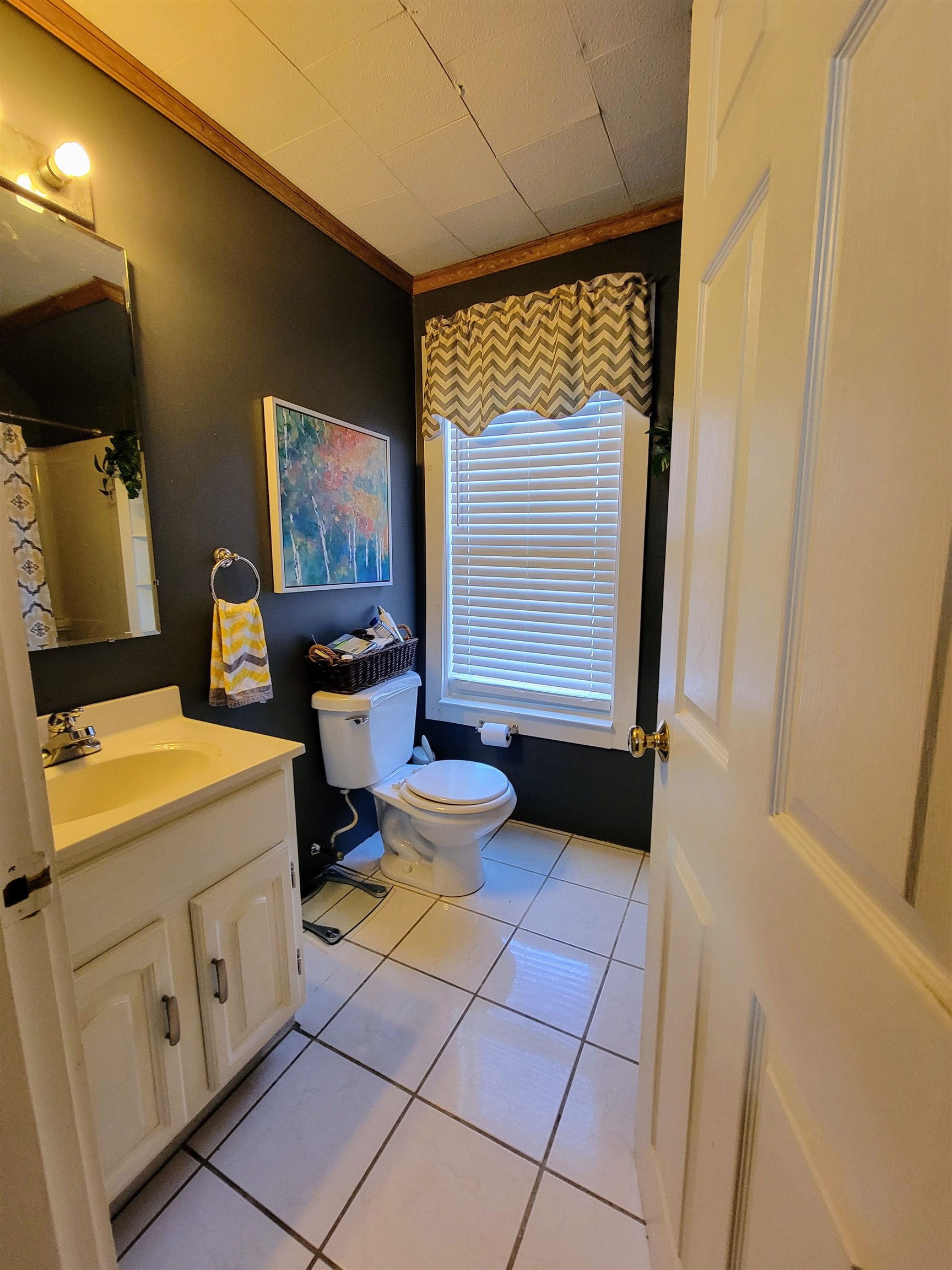 369 Walnut Street Manchester, NH 03104 - Photo 19 of 37 Gallery Image 19