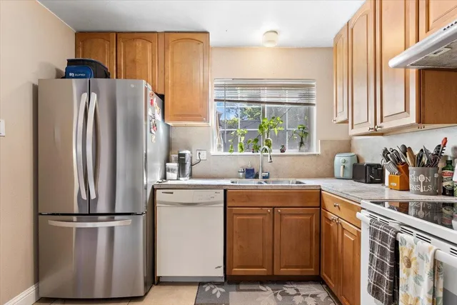 $235,000 | 5975 Bamford Drive, Sacramento, CA 95823