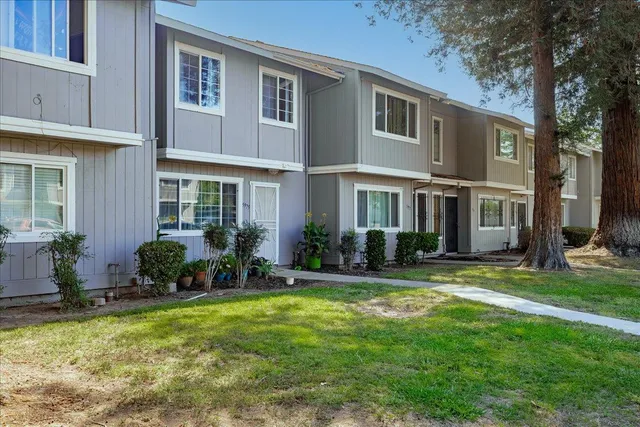 $235,000 | 5975 Bamford Drive, Sacramento, CA 95823