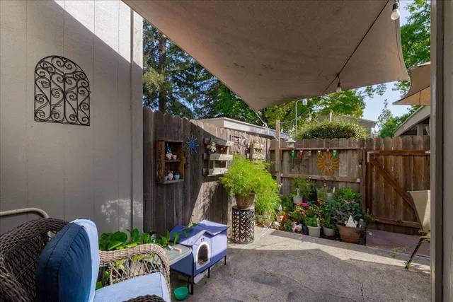 $235,000 | 5975 Bamford Drive, Sacramento, CA 95823