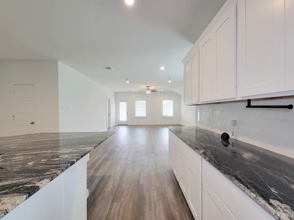 1014 Star Grass Lane Rosharon, TX 77583 - Photo 18 of 39