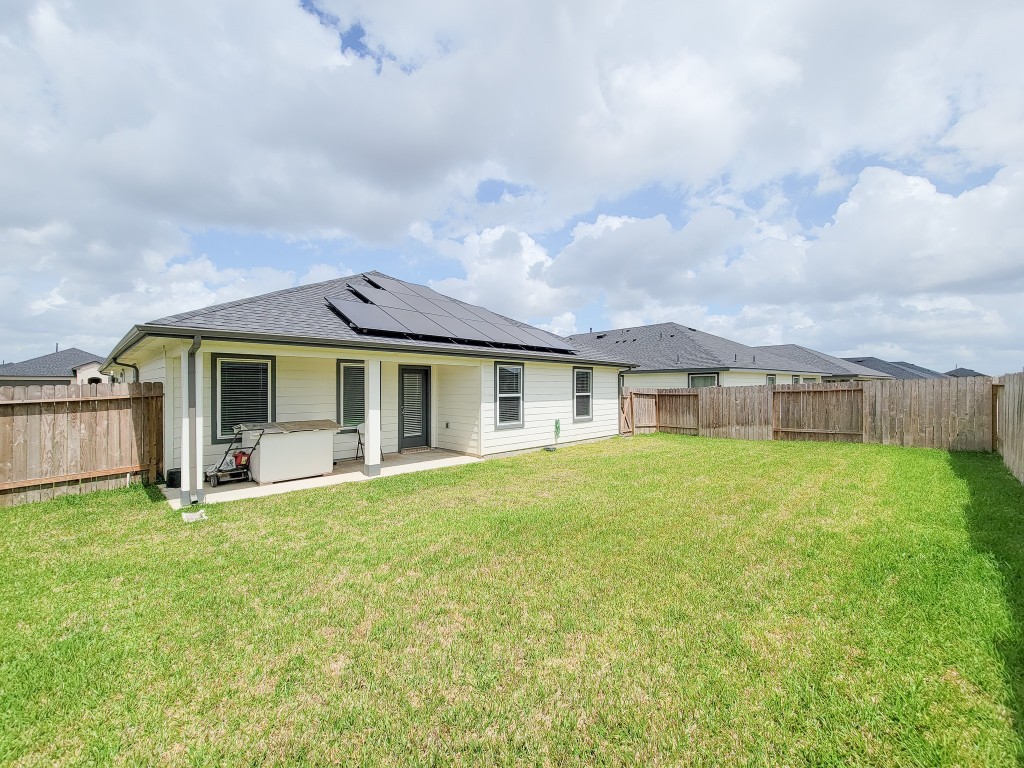 1014 Star Grass Lane Rosharon, TX 77583 - Photo 37 of 39