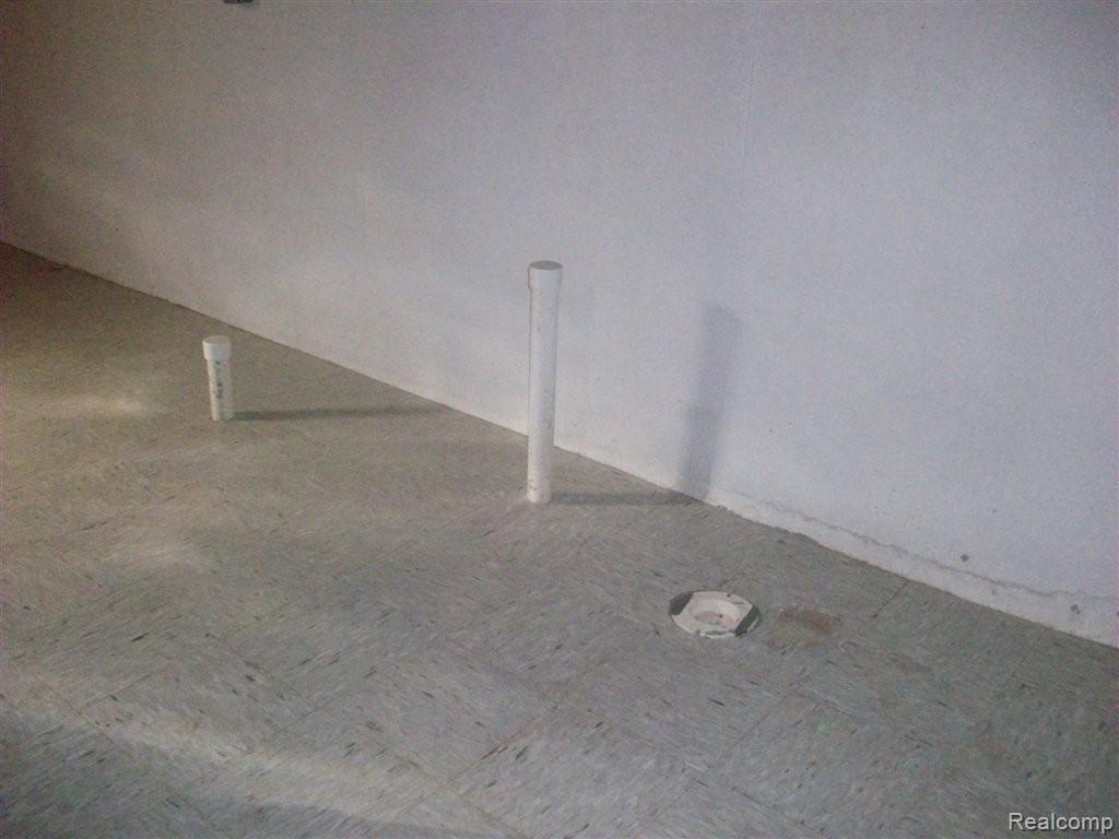 16280 Rudgate Street Southgate, MI 48195 - Photo 19 of 23 Basement Plumbed for 3rd bathroo