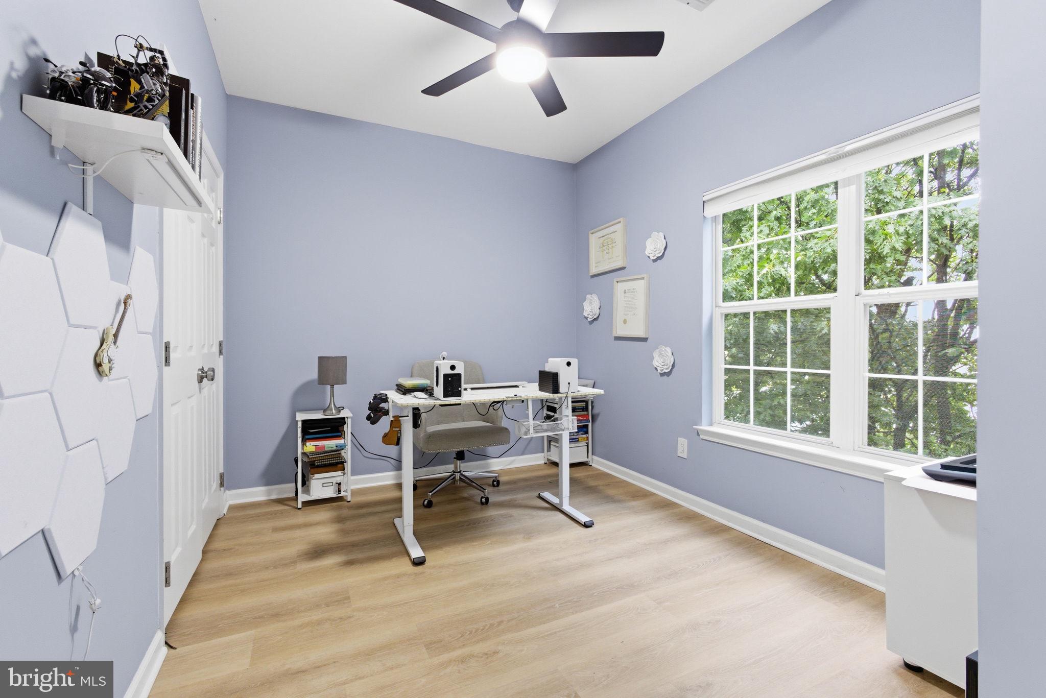 1700 Lake Shore Crest Drive, Unit 33 Reston, VA 20190 - Photo 23 of 32 Bedroom 2