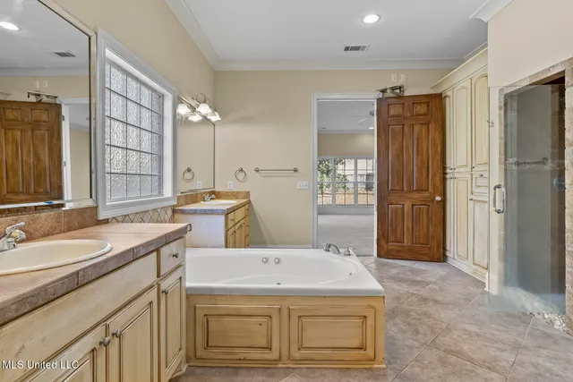 $599,900 | 812 Norwich Drive, Madison, MS 39110