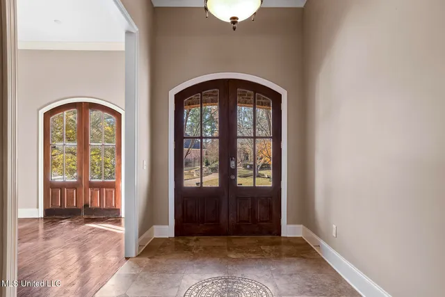 $599,900 | 812 Norwich Drive, Madison, MS 39110