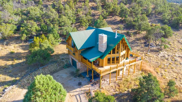 $875,000 | 11 Jim's Trail, Pie Town, NM 87827