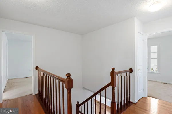 $885,000 | 9 Coachlamp Court, Silver Spring, MD 20906