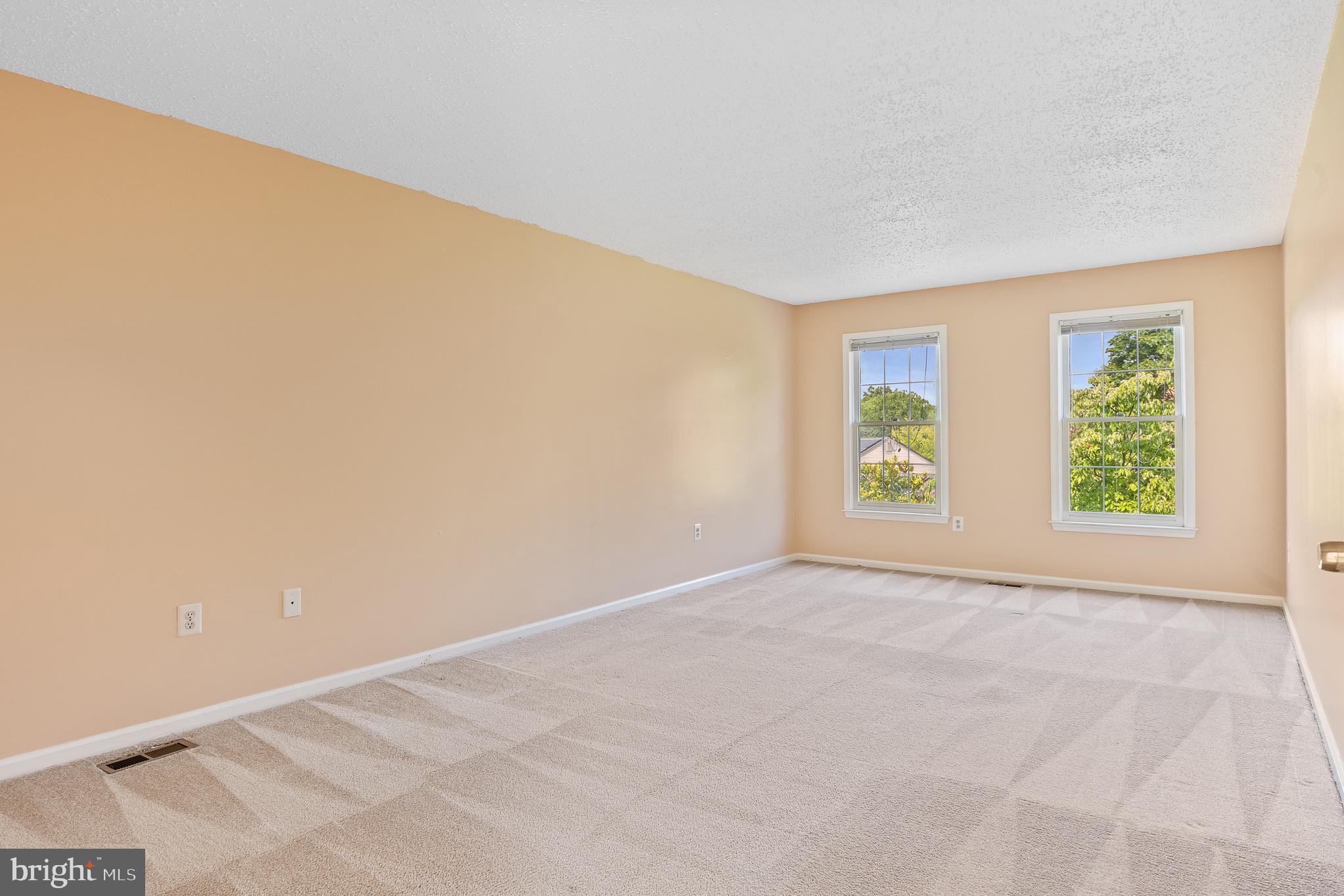 9 Coachlamp Court Silver Spring, MD 20906 - Photo 33 of 95 Primary Bedroom