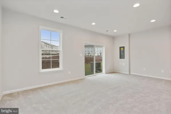 $2,750 | 5990 Passend Drive, Frederick, MD 21703