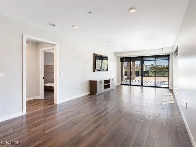 $4,350 | 2460 East Serene Avenue, Unit 617, Henderson, NV 89074