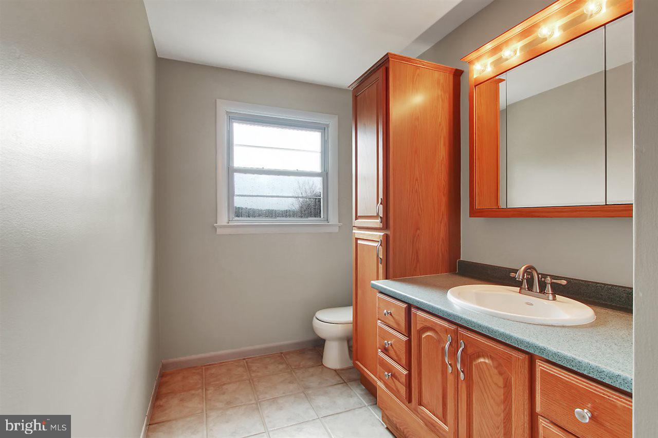 32 Merrin Road York, PA 17402 - Photo 15 of 26 Gallery Image 15