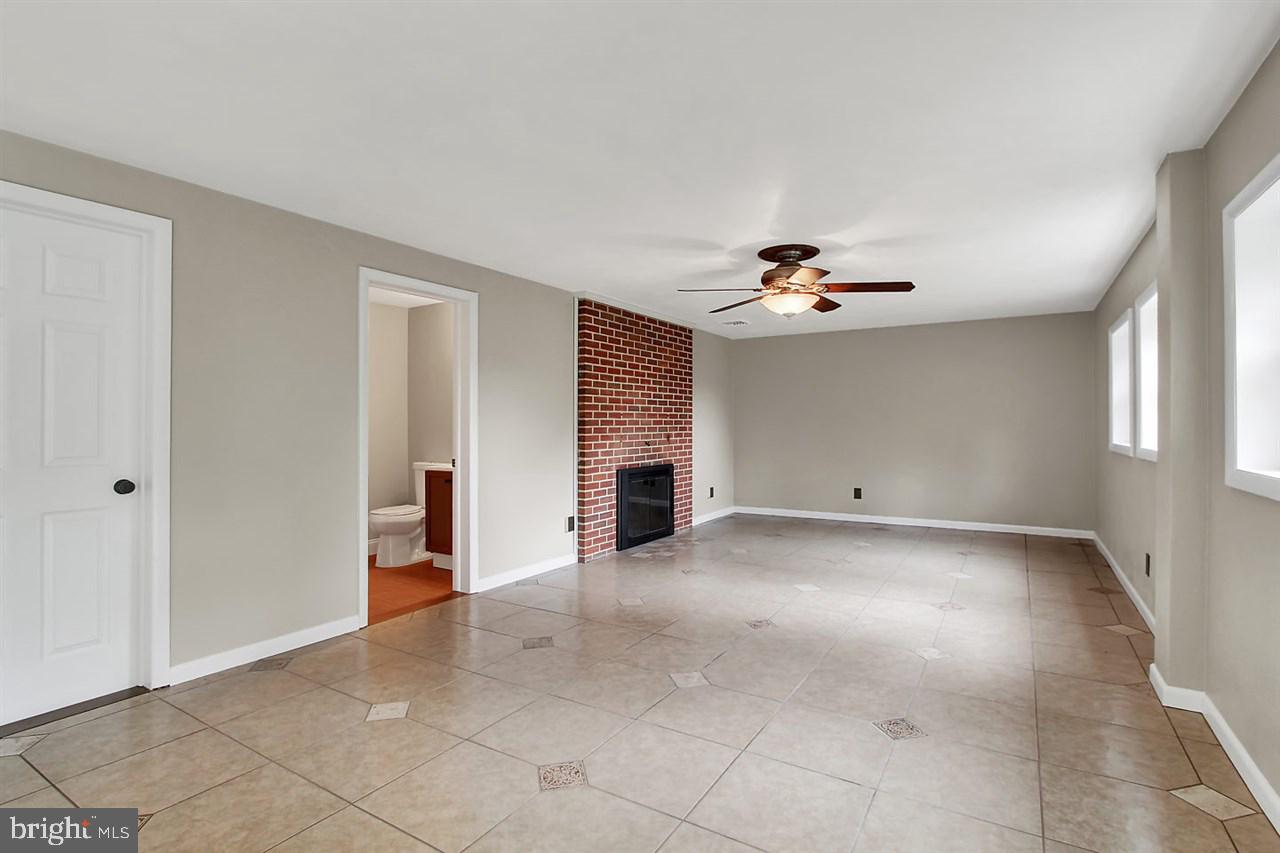 32 Merrin Road York, PA 17402 - Photo 19 of 26 Gallery Image 19
