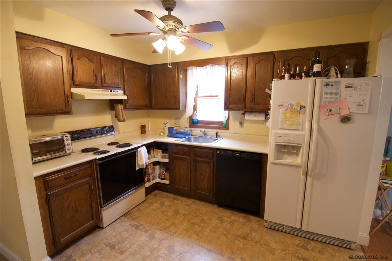 11 Merchant Road Gansevoort, NY 12831 - Photo 8 of 17 Photo 9