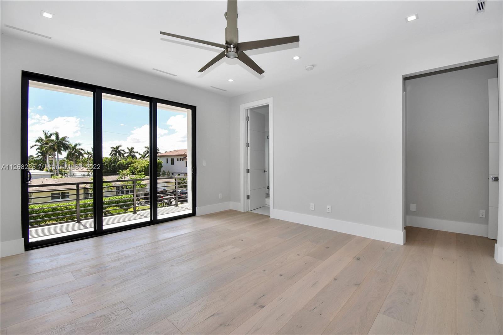 805 Northeast 70th Street Boca Raton, FL 33487 - Photo 25 of 63