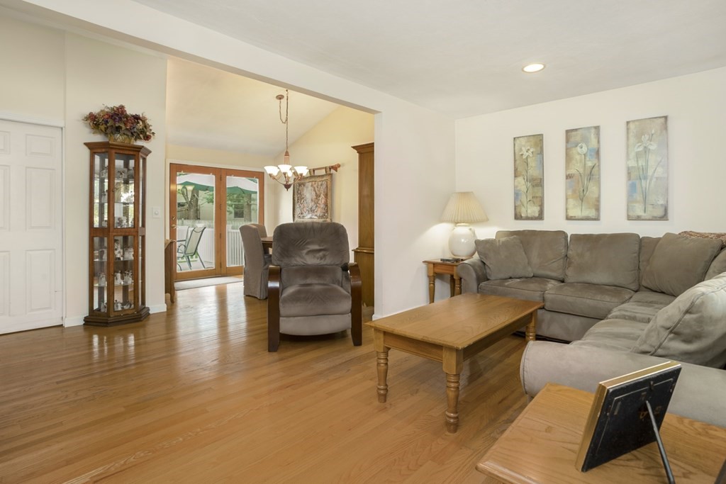 32 Herrick Road Peabody, MA 01960 - Photo 19 of 36 Gallery Image 19