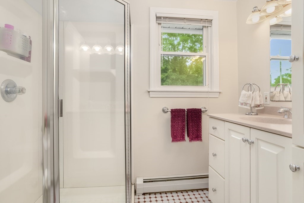 32 Herrick Road Peabody, MA 01960 - Photo 20 of 36 Gallery Image 20