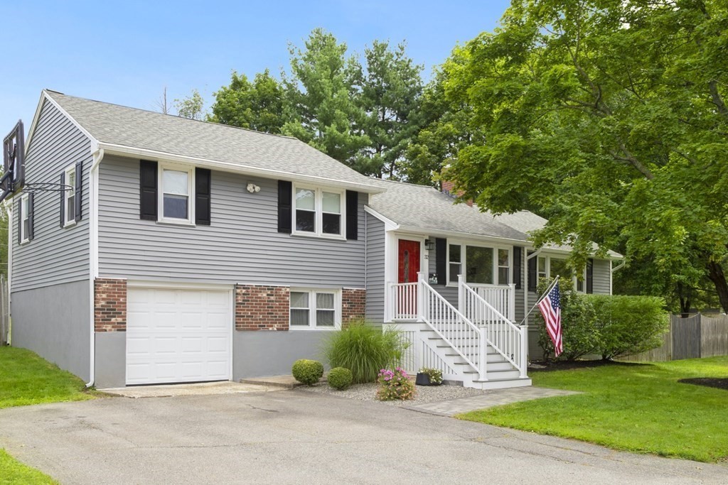 32 Herrick Road Peabody, MA 01960 - Photo 2 of 36 Gallery Image 2