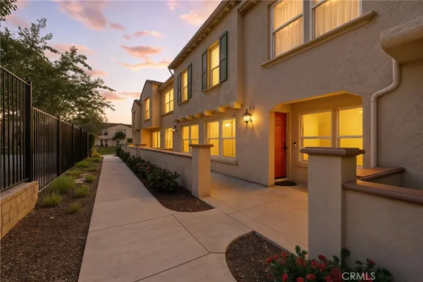 $519,000 | 7155 Citrus Avenue, Unit 433, Fontana, CA 92336