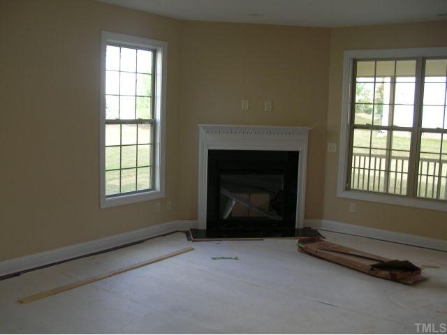 5104 Nautia Street Raleigh, NC 27606 - Photo 5 of 9 Family
