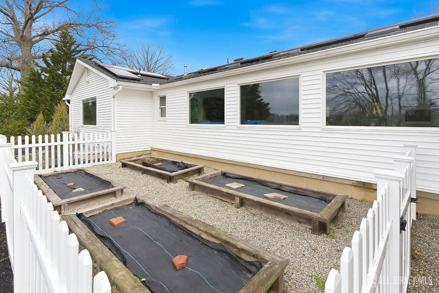 23 Cranbury Neck Road Cranbury, NJ 08512 - Photo 36 of 50