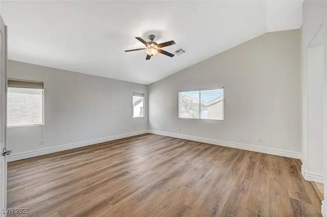 $2,270 | 9732 Kampsville Avenue, Las Vegas, NV 89148