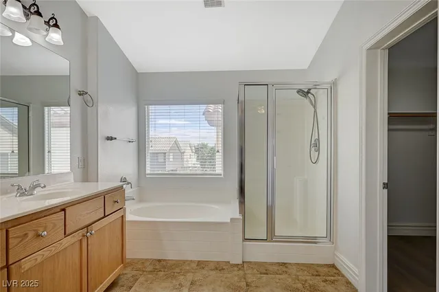 $2,270 | 9732 Kampsville Avenue, Las Vegas, NV 89148