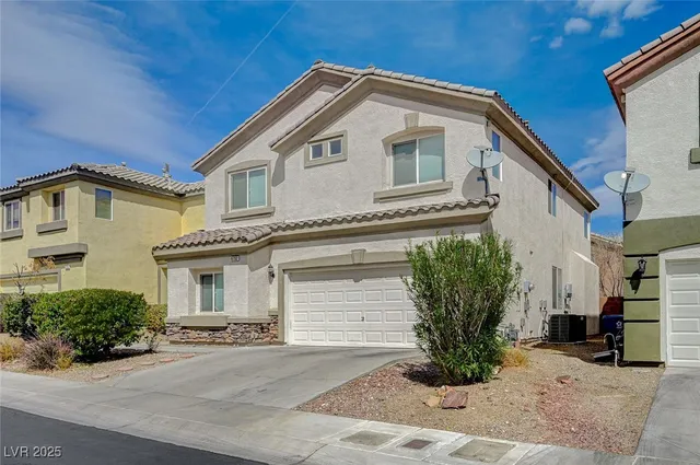 $2,270 | 9732 Kampsville Avenue, Las Vegas, NV 89148