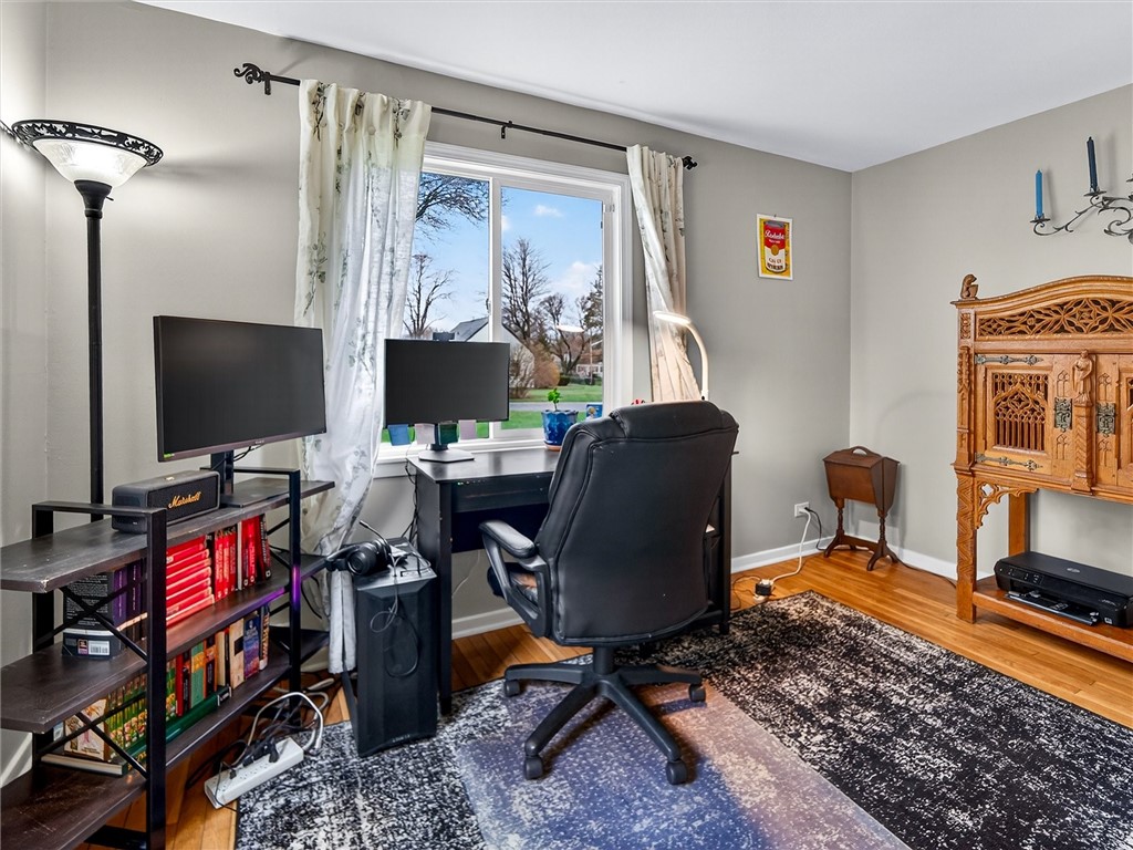 22 Mac Arthur Road Greece, NY 14615 - Photo 19 of 38