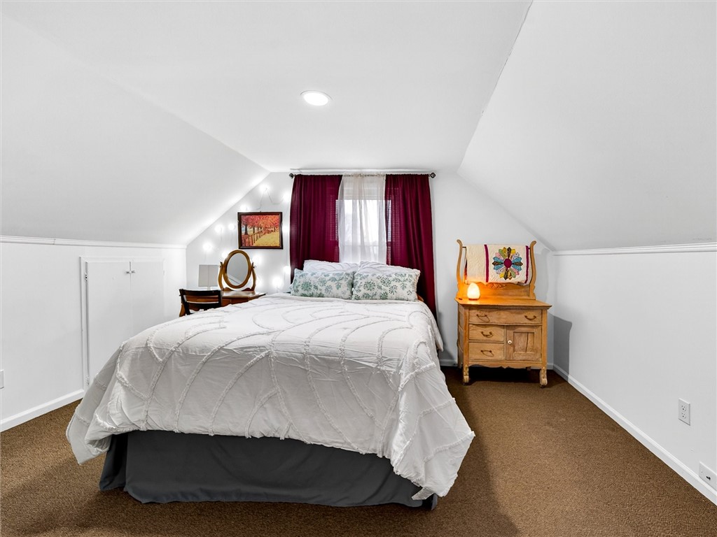 22 Mac Arthur Road Greece, NY 14615 - Photo 26 of 38