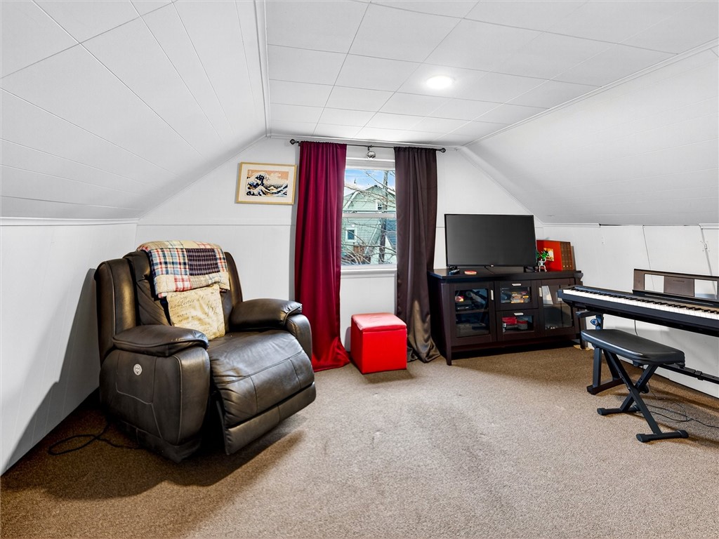 22 Mac Arthur Road Greece, NY 14615 - Photo 29 of 38