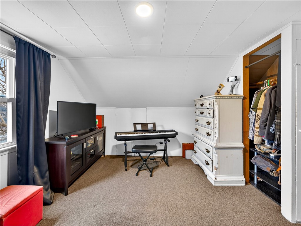 22 Mac Arthur Road Greece, NY 14615 - Photo 30 of 38