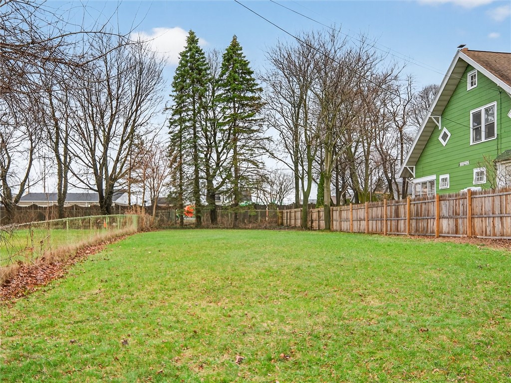 22 Mac Arthur Road Greece, NY 14615 - Photo 36 of 38