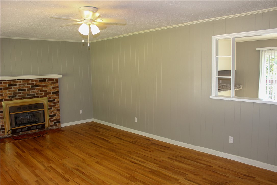 622 Anthony Road Easley, SC 29640 - Photo 12 of 28