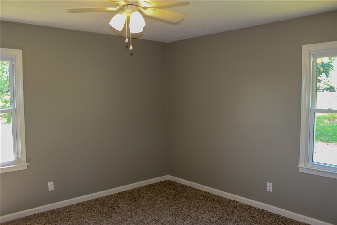 622 Anthony Road Easley, SC 29640 - Photo 21 of 28