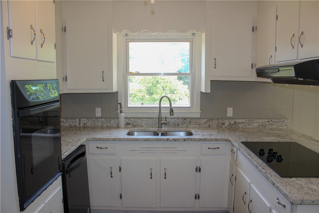622 Anthony Road Easley, SC 29640 - Photo 6 of 28
