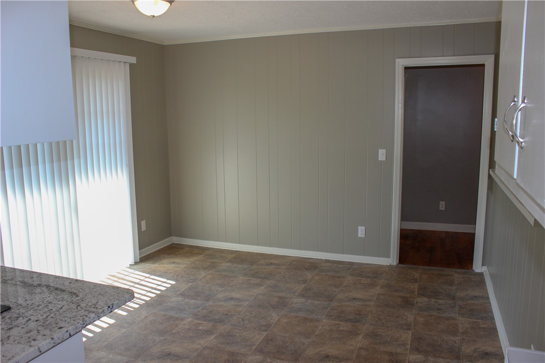 622 Anthony Road Easley, SC 29640 - Photo 9 of 28