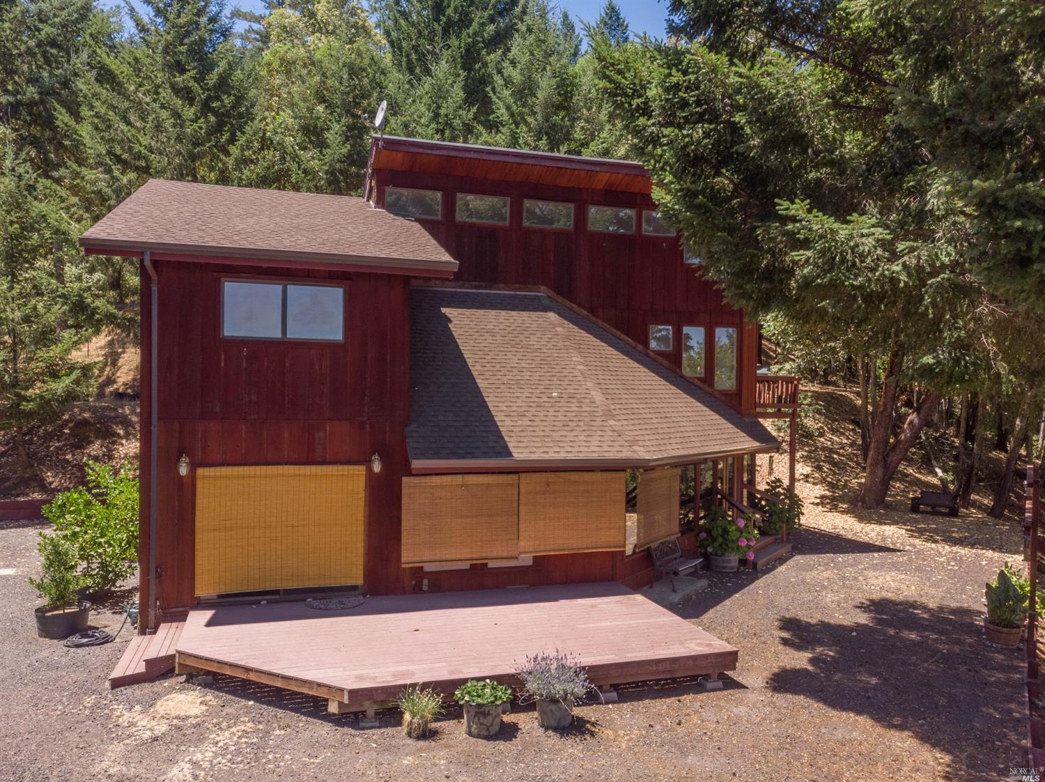 1441 Oak Knoll Road Ukiah, CA 95482 - Photo 1 of 1 Gallery Image 1