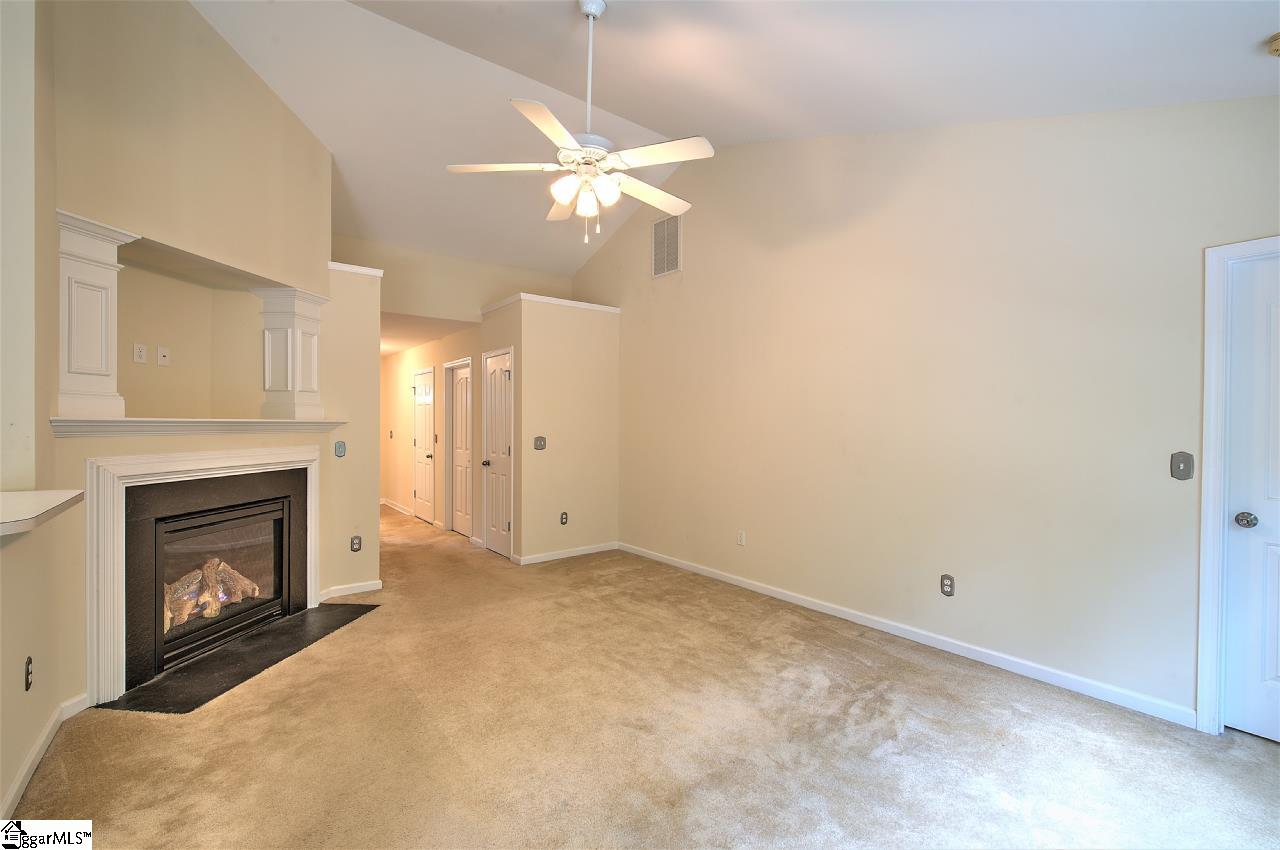 112 Stream Crossing Way Greer, SC 29650 - Photo 6 of 36 Gallery Image 6