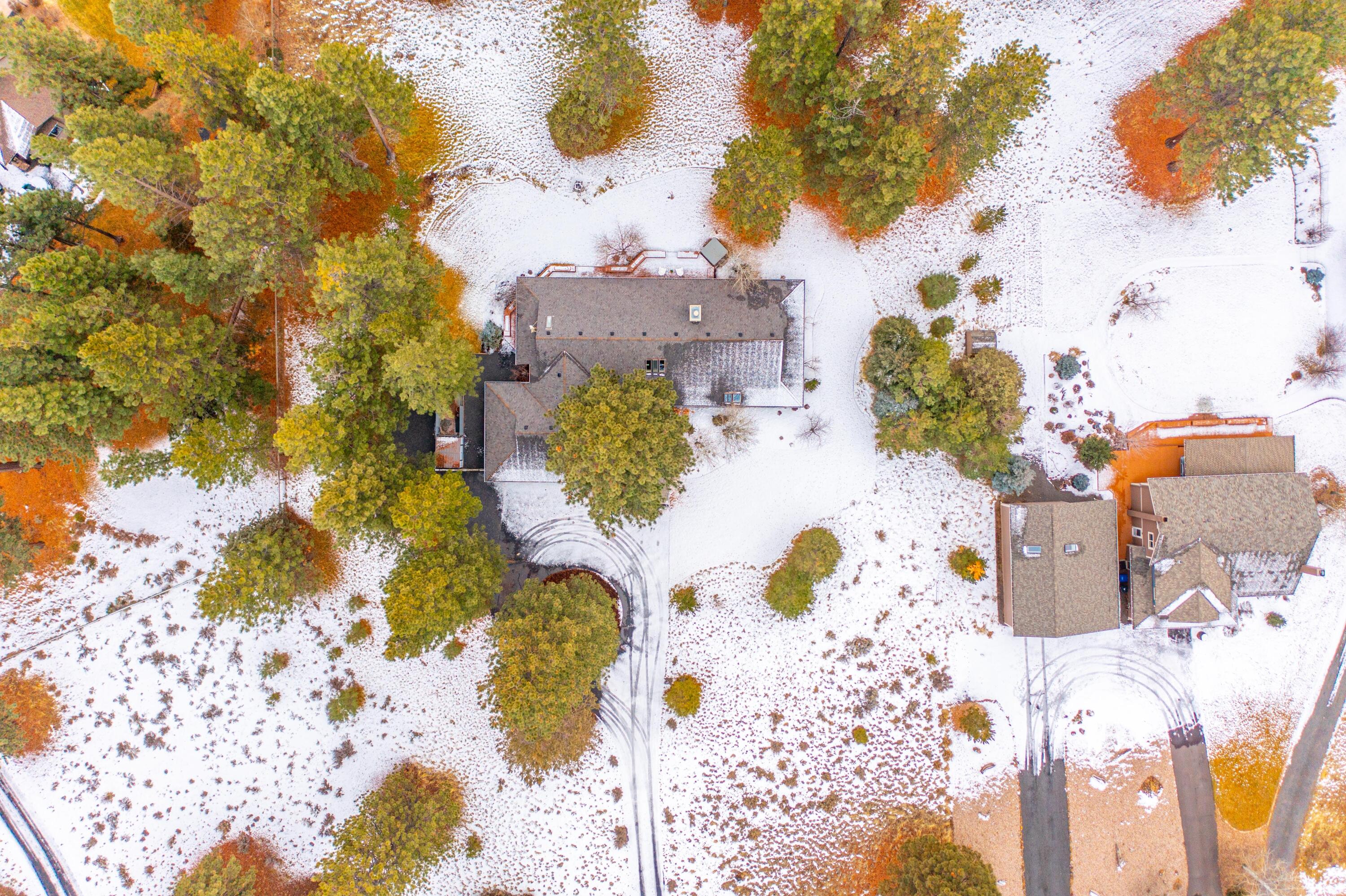 60013 West Ridgeview Drive Bend, OR 97702 - Photo 40 of 43 Drone