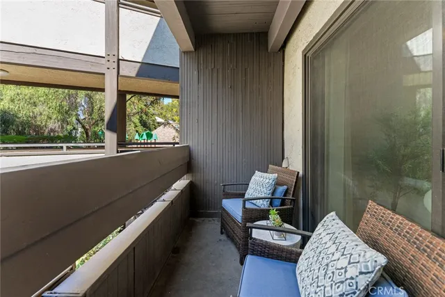 $395,000 | 7765 West 91st Street, Unit A2122, Playa del Rey, CA 90293