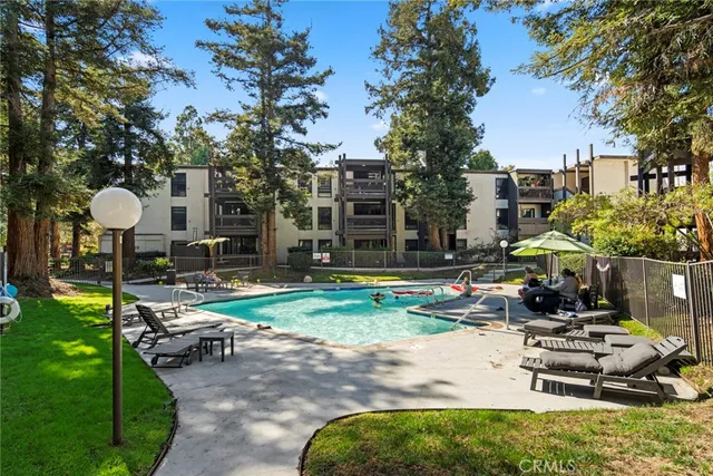 $395,000 | 7765 West 91st Street, Unit A2122, Playa del Rey, CA 90293