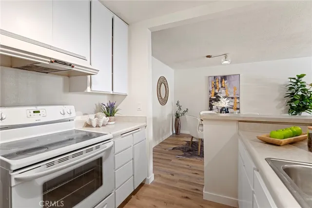 $395,000 | 7765 West 91st Street, Unit A2122, Playa del Rey, CA 90293