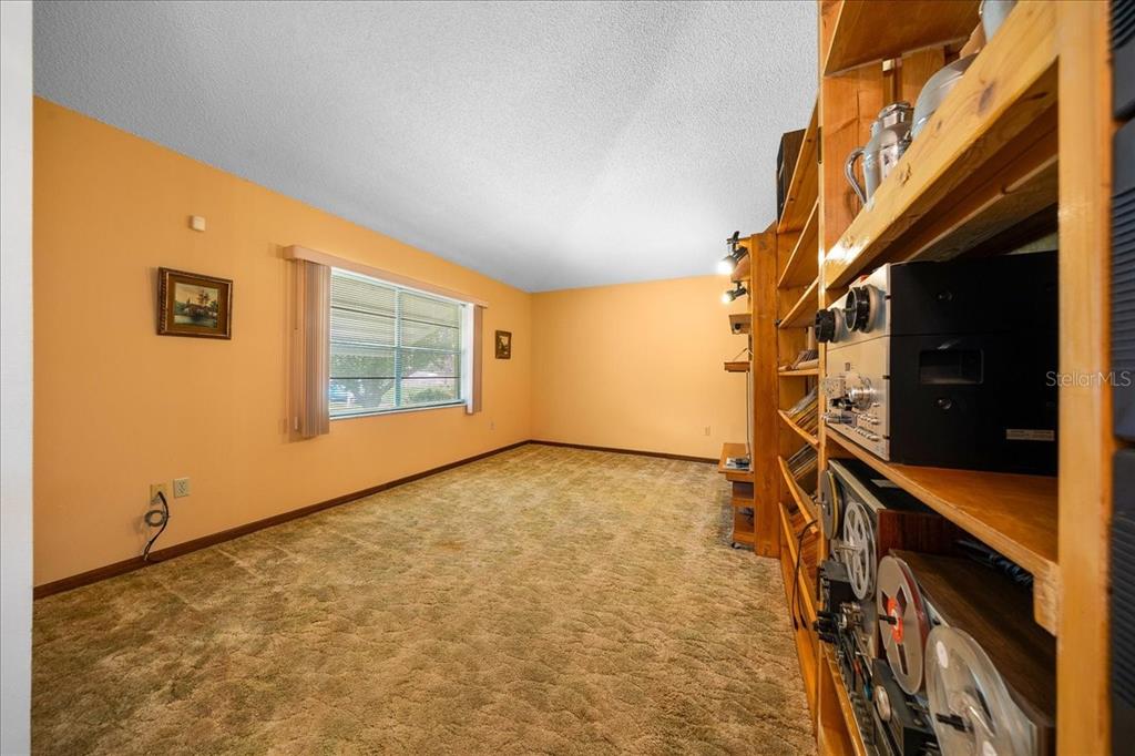 17371 Southwest 26th Terrace Road Ocala, FL 34473 - Photo 4 of 53 Gallery Image 4