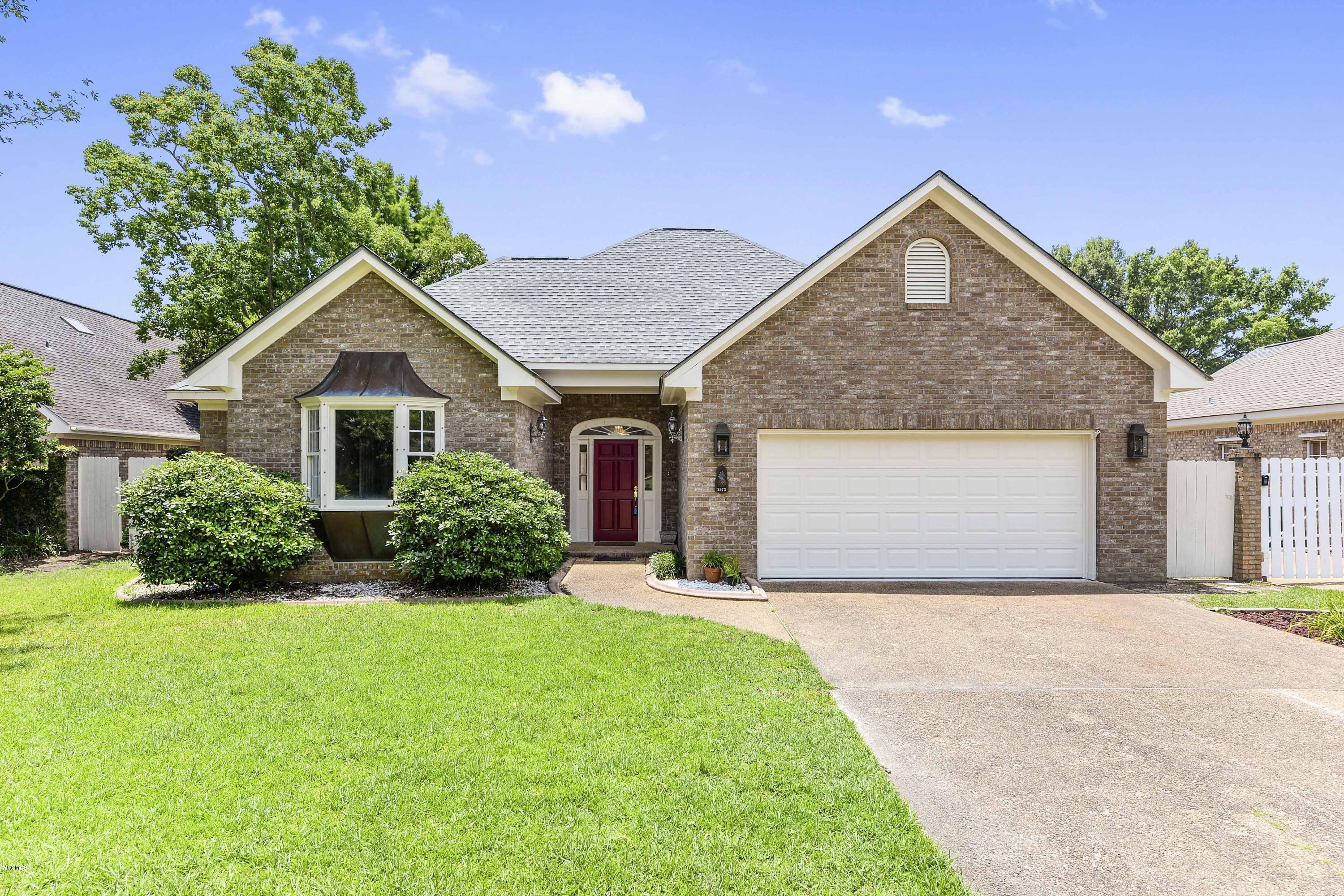 2573 Rue Palafox Biloxi, MS 39531 - Photo 1 of 27 Primary Photo
