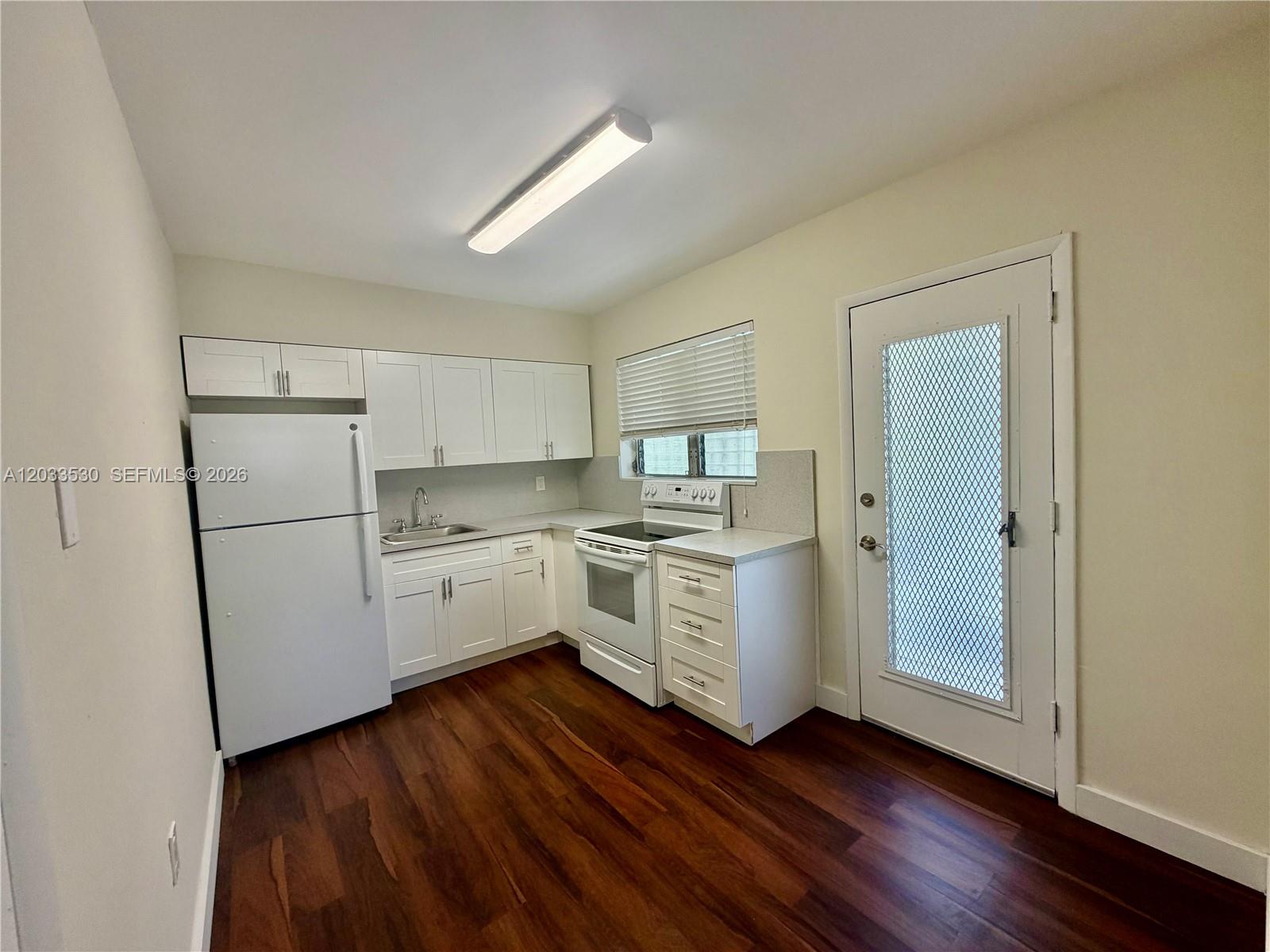 1168 Southwest 3rd Street, Unit 3 Miami, FL 33130 - Photo 13 of 18