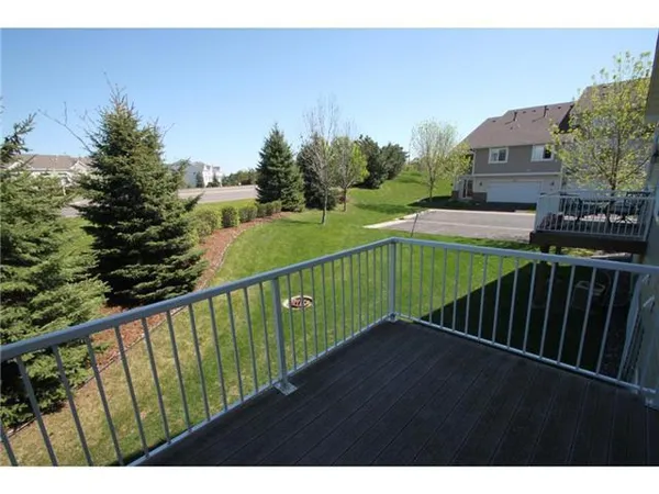$2,200 | 17644 69th Place North, Maple Grove, MN 55311