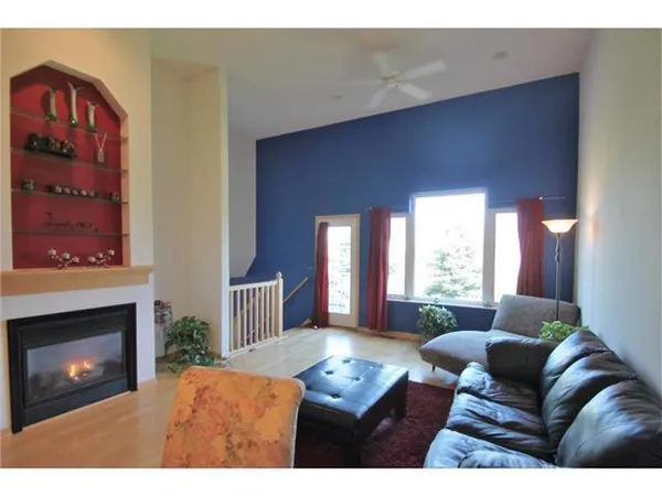 $2,200 | 17644 69th Place North, Maple Grove, MN 55311